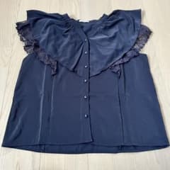 GLACIER レースフリル ノースリーブ ブラウス ネイビー LLのサムネイル