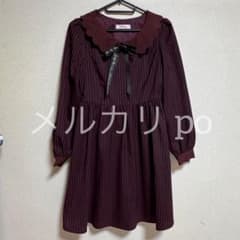 アンクルージュ　スカラップ襟ワンピースのサムネイル