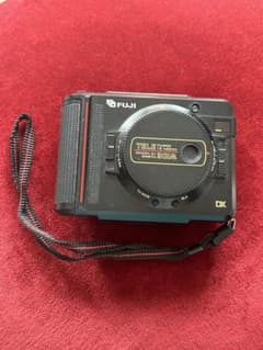 約40年前 FUJI TW‑3 ハーフサイズカメラ 新品未使用 約40年前 FUJI TW‑3 ハーフサイズカメラ 新品未使用 - メルカリ