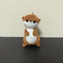 小倉唯 カワウソくん。ぬいぐるみチャーム マスコット - メルカリ