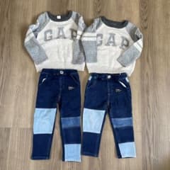 babygapセーターbirthdayズボン　兄弟セットのサムネイル