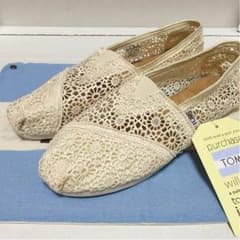 正規品TOMSアウトレット25ナチュラルClochetのサムネイル