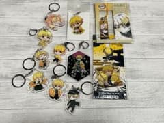 鬼滅の刃 善逸 キーホルダー セットのサムネイル