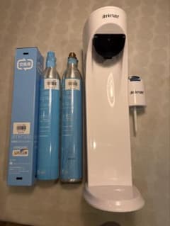 drinkmate 炭酸水メーカー CO2ボンベ未開封1本、空ボンベ1本 - メルカリ