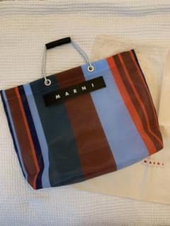 MARNI MARKET ショッピングバッグのサムネイル