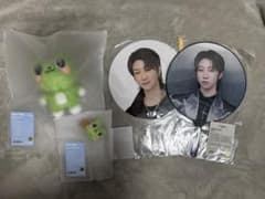SEVENTEEN THE8 ぬいぐるみ、うちわ まとめ売り - メルカリ