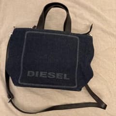 DIESELショルダーバッグのサムネイル