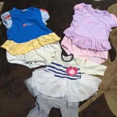 ベビー服3点セットのサムネイル