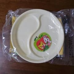お値下げ☆新品☆未開封☆しまじろう☆ランチプレートセットのサムネイル