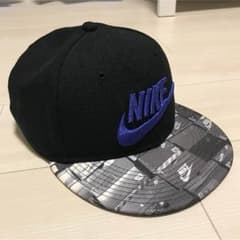 NIKE atmos 限定キャップのサムネイル