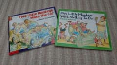 人気英語絵本☆FIVE LITTLE MONKEYSシリーズ 二冊セットのサムネイル