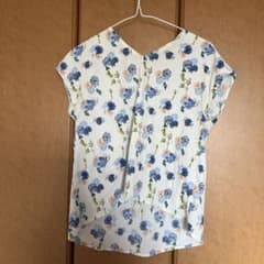 トップスのサムネイル