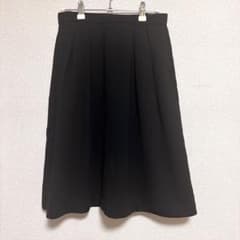 ユニクロ｜ダブルタックひざ丈フレアスカート