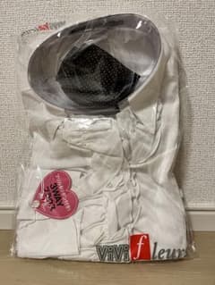 【新品未使用】ViVi fleurs 3Wayブラウス フリル リボン付きのサムネイル