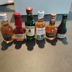 ウイスキー (ブランデーあり)ミニボトル 6本セット - メルカリ