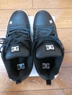DCスニーカー﹢◊*゜のサムネイル