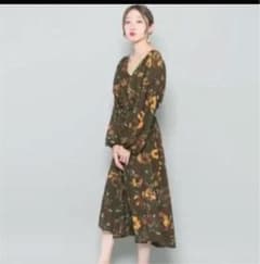 花柄 ロングワンピースのサムネイル