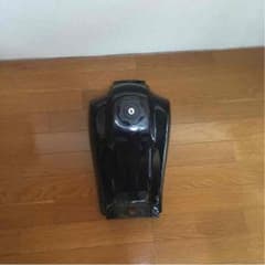 ＴＷ200タンクのサムネイル