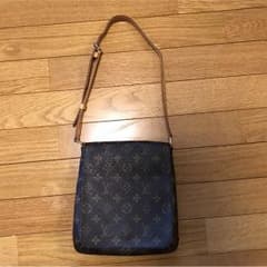 ルイヴィトン ショルダーバッグのサムネイル