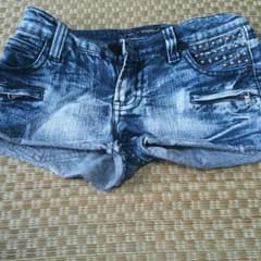 デニムショートパンツのサムネイル