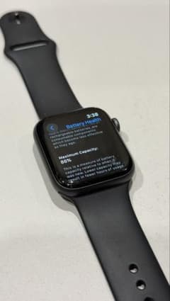 Apple Watch Series4 44mm GPSモデル アルミニウムのサムネイル