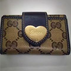 GUCCIのサムネイル
