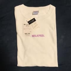 MILKFED.Tシャツのサムネイル