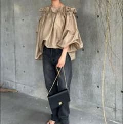 k*o様 Chaos オラパブラウス　ベージュ　新品未使用品　カオス k*o様 Chaos オラパブラウス ベージュ 新品未使用品 カオス - メルカリ