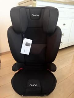 美品✨オランダのプレミアムベビーブランド「nuna」のジュニアシート 