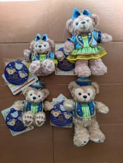 ダッフィー＆シェリーメイのぬいぐるみバッチとストラップのセットのサムネイル