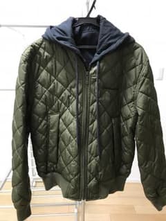 【かくぽ様専用】リーバイスのカーキジャンバーのサムネイル