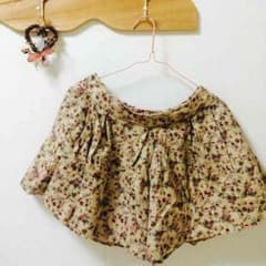 【まーちんぐ✳︎様専用】RETRO GIRL＊小花柄キュロットのサムネイル