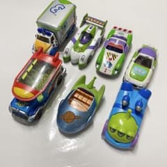 ディズニートミカ⭐︎トイストーリーミニカー8台まとめ売りセット⭐︎限定のサムネイル