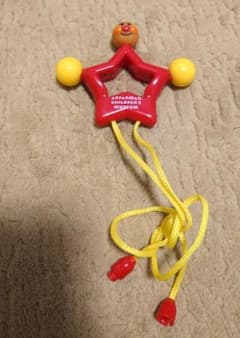 アンパンマン 星形　鈴 赤　楽器　非売品のサムネイル