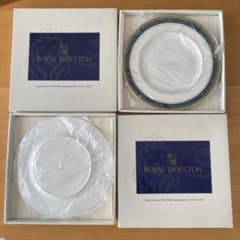 Royal Doulton 青い縁取りの皿　2枚のサムネイル