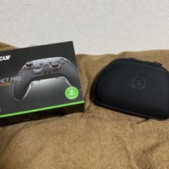 Yama様専用 SCUF INSTINCT PROのサムネイル
