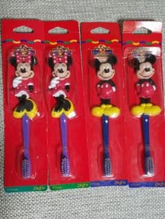 ディズニー　歯ブラシのサムネイル