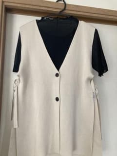 GU シースルー　ベスト　セット売のサムネイル