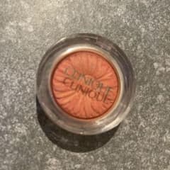 CLINIQUE チークポップ 02 ピーチポップのサムネイル