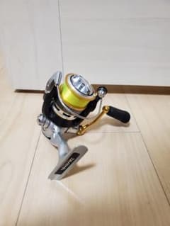 Daiwa CREST 2004 スピニングリールのサムネイル