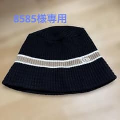 ニューエラ　ニットバケットハットのサムネイル