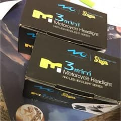 バイク LEDヘッドライト  二つセットのサムネイル