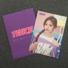 TWICE OneMoreTime ランダムトレーディングカード　ツウィのサムネイル