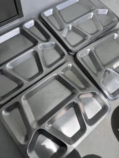 【送料込み】4枚 米軍 アメリカ軍 mess tray メストレー US 送料込み】4枚 米軍 アメリカ軍 mess tray メストレー US - メルカリ