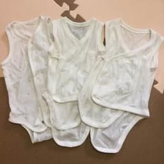 ユニクロ メッシュ肌着のサムネイル