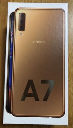 Galaxy A7 ゴールド 64GBのサムネイル