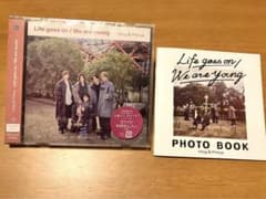 Life gose on　We are young 　キンプリ　ティアラ盤のサムネイル