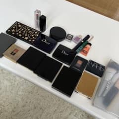 ！！無気力様専用！！アイシャドウパレットとブラシセット等のサムネイル