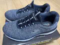 【ほぼ新品】SKECHERS サミッツフォートンワイドフィット26cm ネイビーのサムネイル