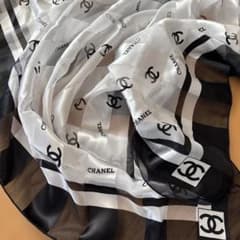 CHANEL ロゴプリント 大判スカーフ ココマーク - メルカリ